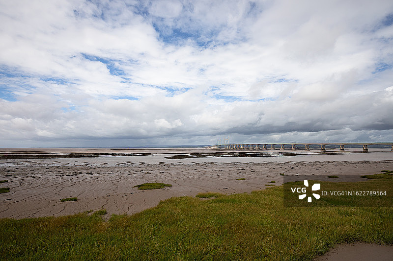 从塞文河口看到的塞文第二大桥图片素材