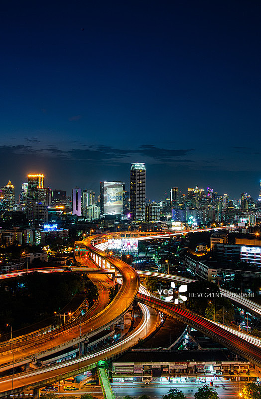 曼谷城市和天际线以及摩天大楼商业区鸟瞰图图片素材