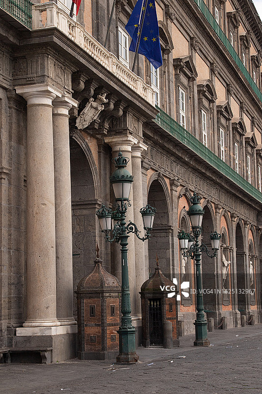 意大利那不勒斯普雷比席特广场图片素材