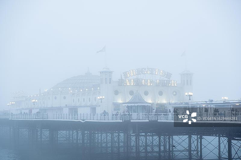 英国东萨塞克斯郡布莱顿宫殿码头主题公园图片素材