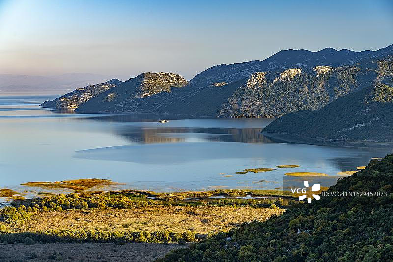 黑山斯库台湖风光图片素材