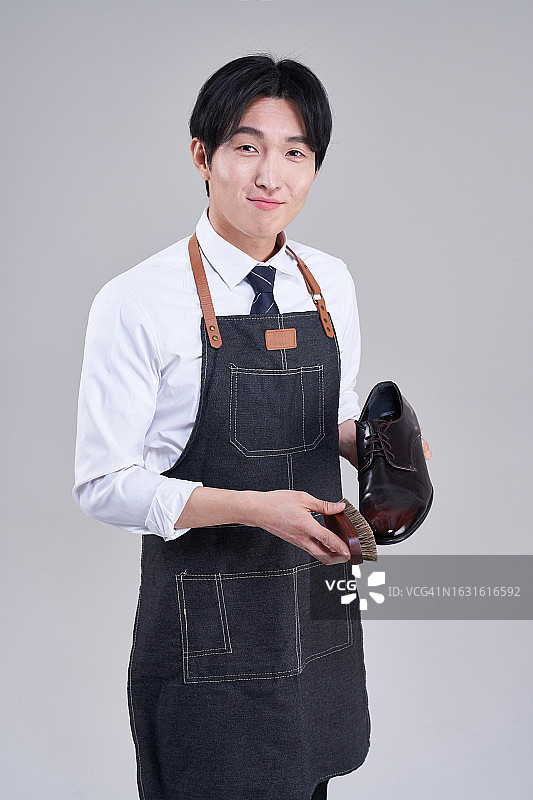 韩国影棚拍摄制鞋匠图片素材