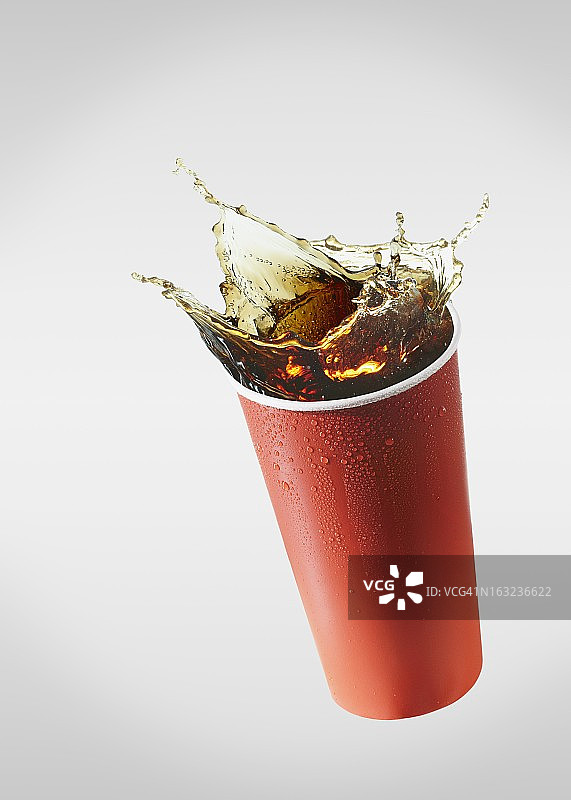 可乐飞溅图片素材