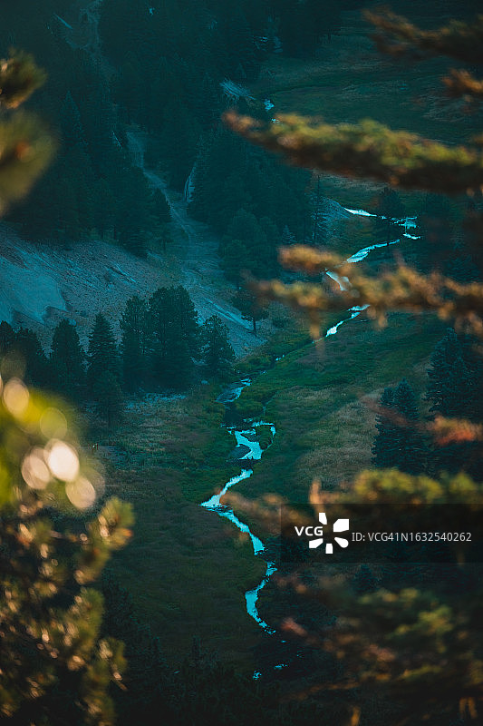 赫梅斯山脉风光图片素材