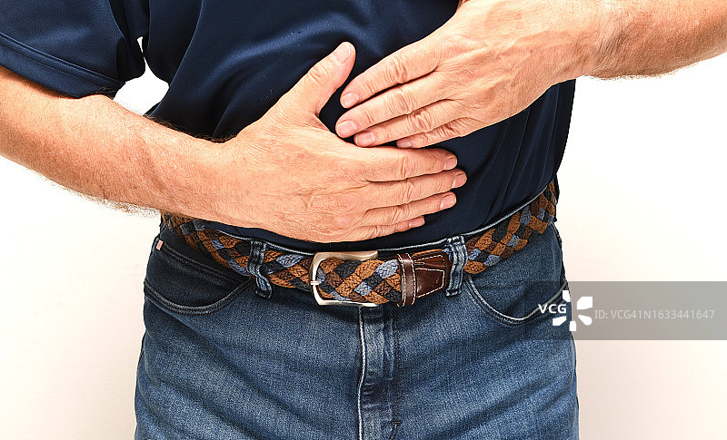 胃痛的男人图片素材