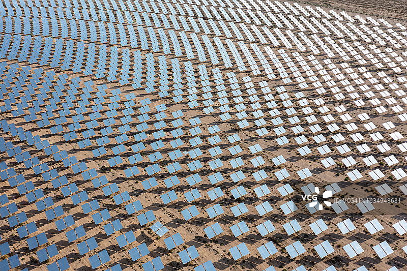 火电站太阳能反射镜图片素材