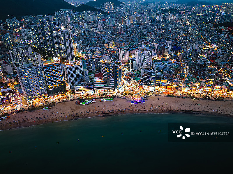 夏季夜晚广安里海滩航拍图片素材