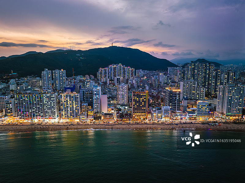 夏季夜晚广安里海滩航拍图片素材