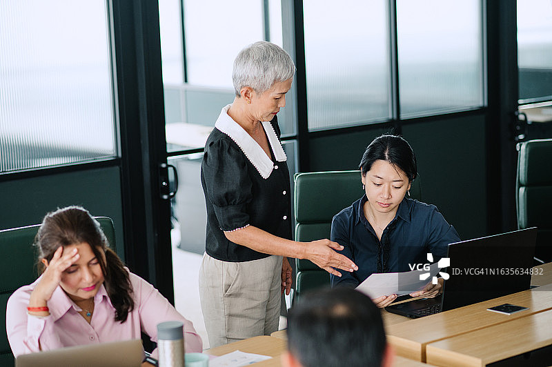 你能解释一下这个吗？图片素材