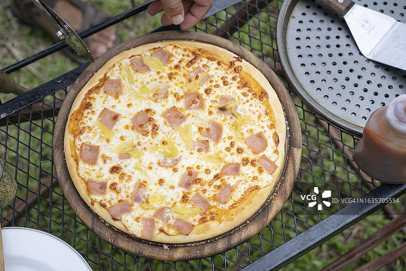 户外制作披萨图片素材