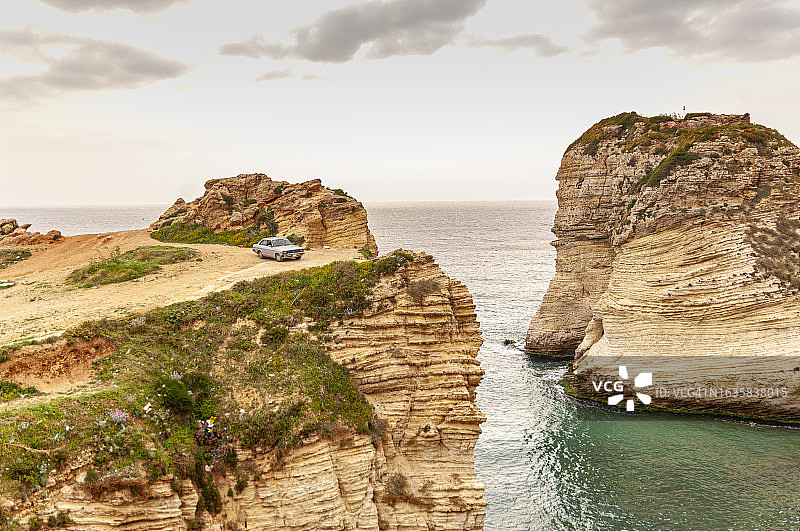 贝鲁特鸽子岩洞图片素材
