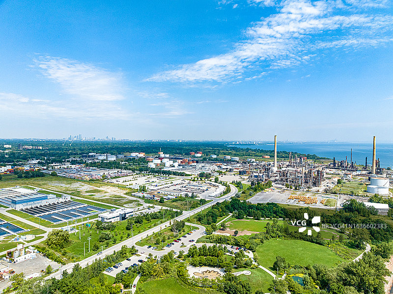 加拿大密西沙加湖畔公园和安大略湖的景色图片素材