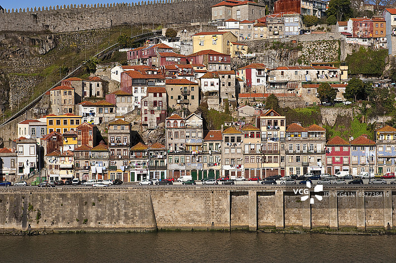 波尔图里贝拉区的老房子图片素材