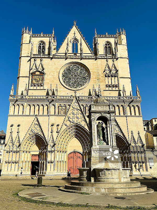 里昂圣让主教座堂图片素材