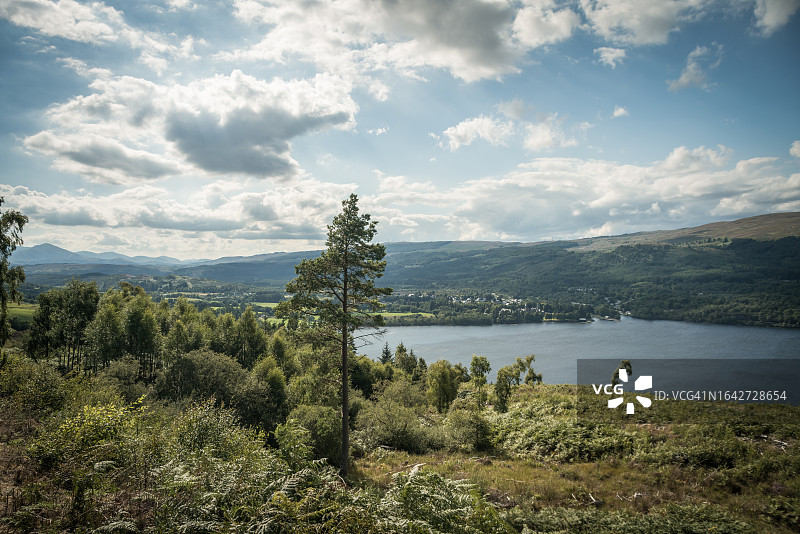 俯瞰苏格兰奥古斯都堡图片素材