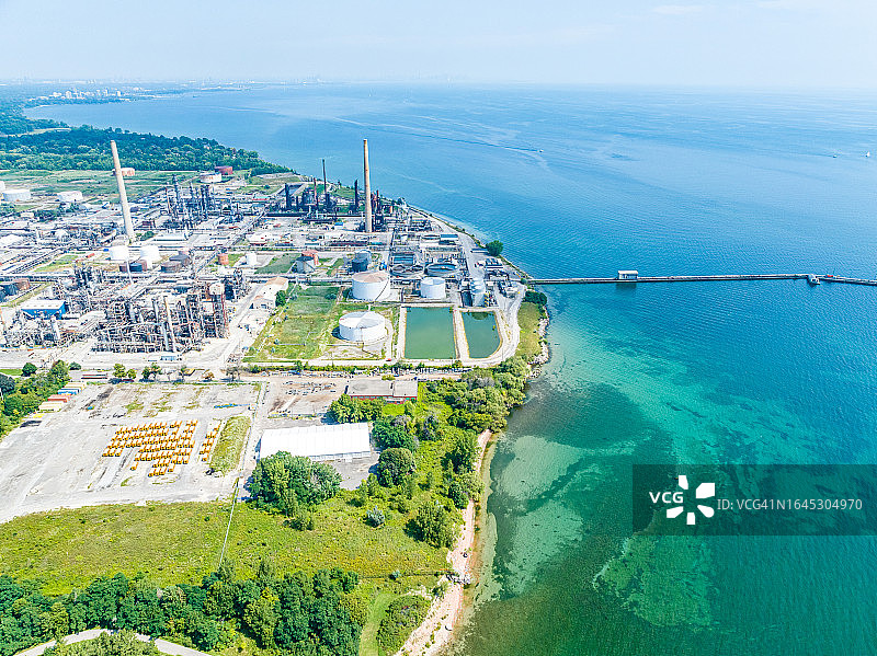 加拿大密西沙加湖畔公园和安大略湖的景色图片素材