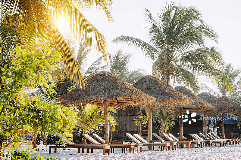 柬埔寨瓜隆岛的美丽海滩图片素材