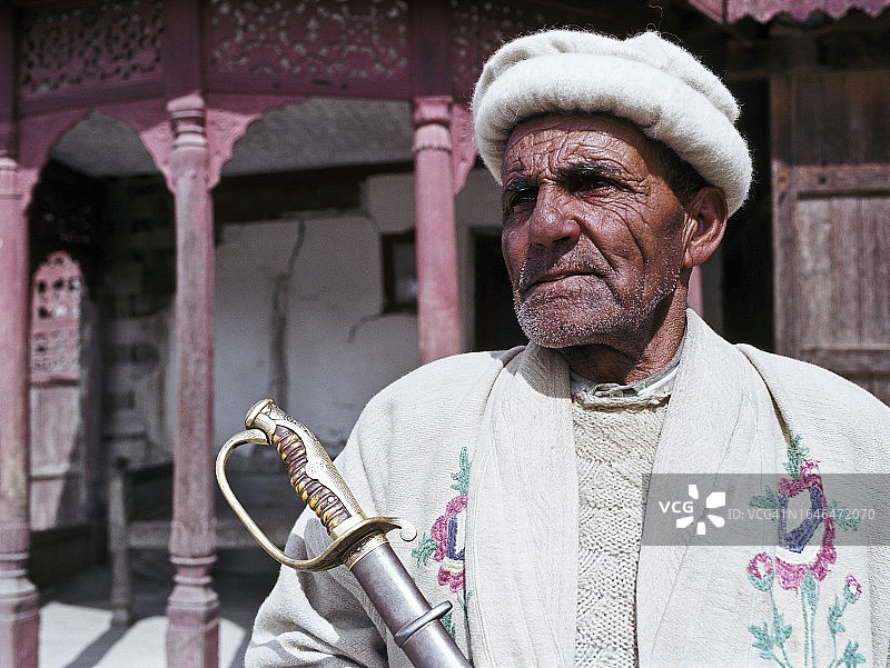 来自罕萨山谷的男人图片素材