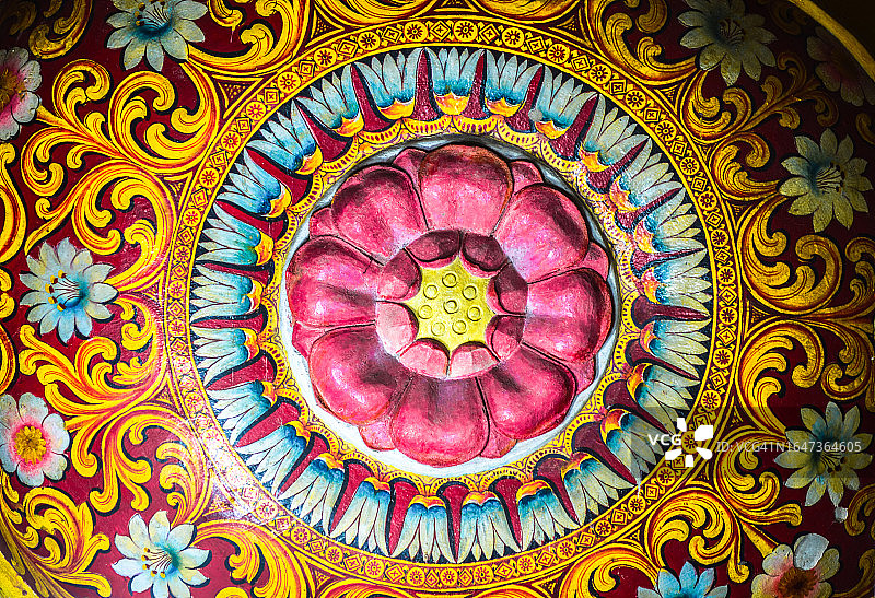 色彩缤纷的精美花卉雕刻画图片素材