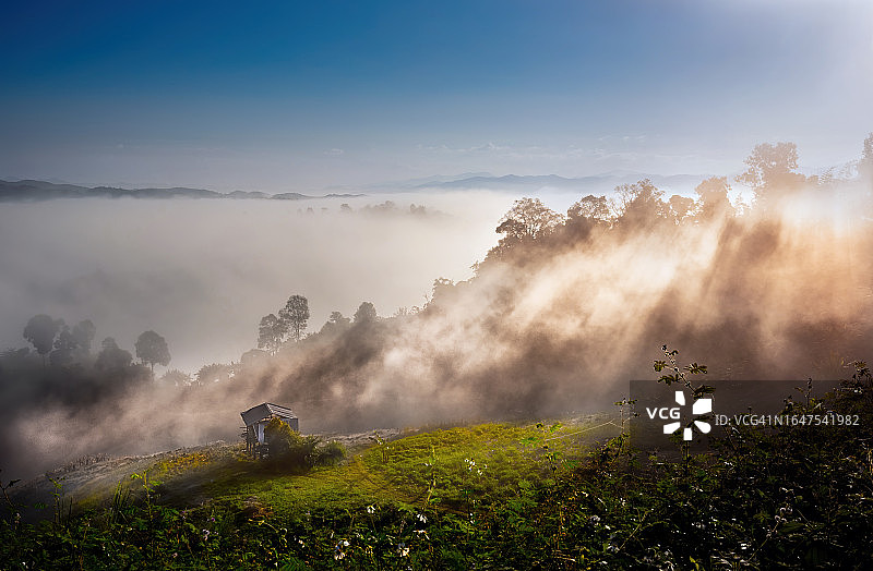 旅行探秘图片素材