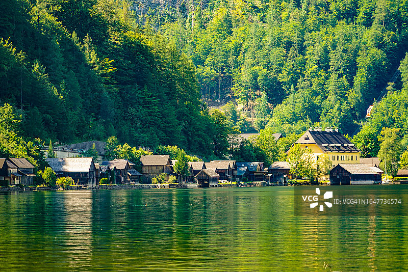 奥地利哈尔施塔特湖夏季风光图片素材