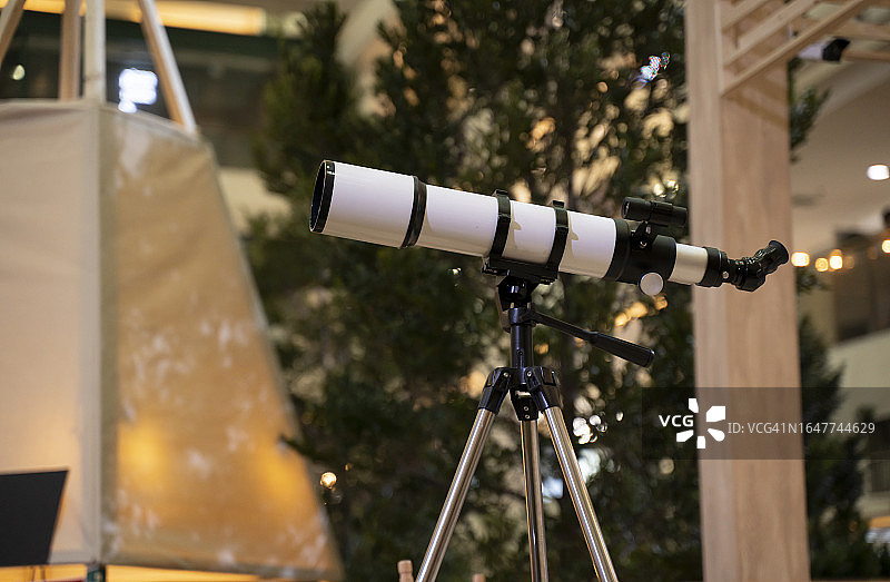 望远镜图片素材