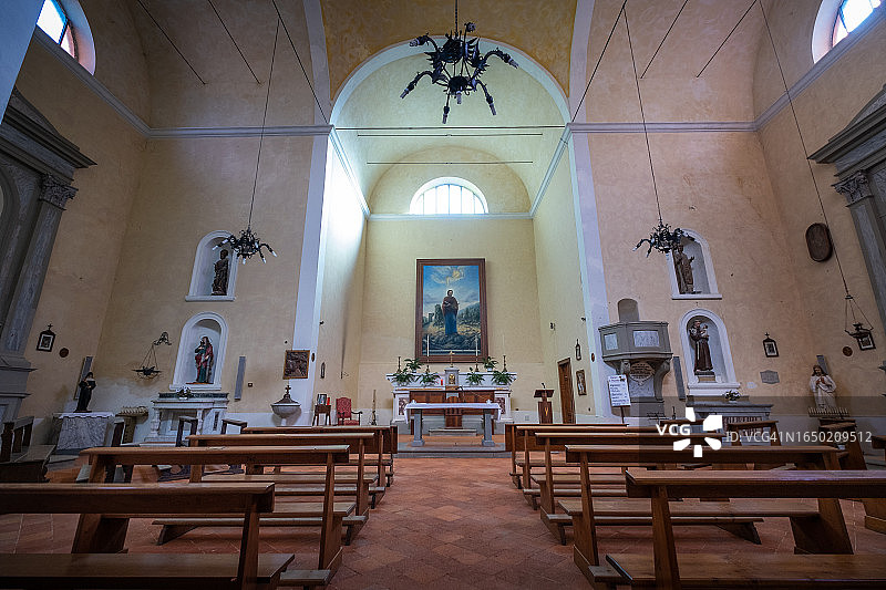 意大利托斯卡纳区瓦莱里亚纳的彼得拉布奥纳村,皮斯托亚省图片素材