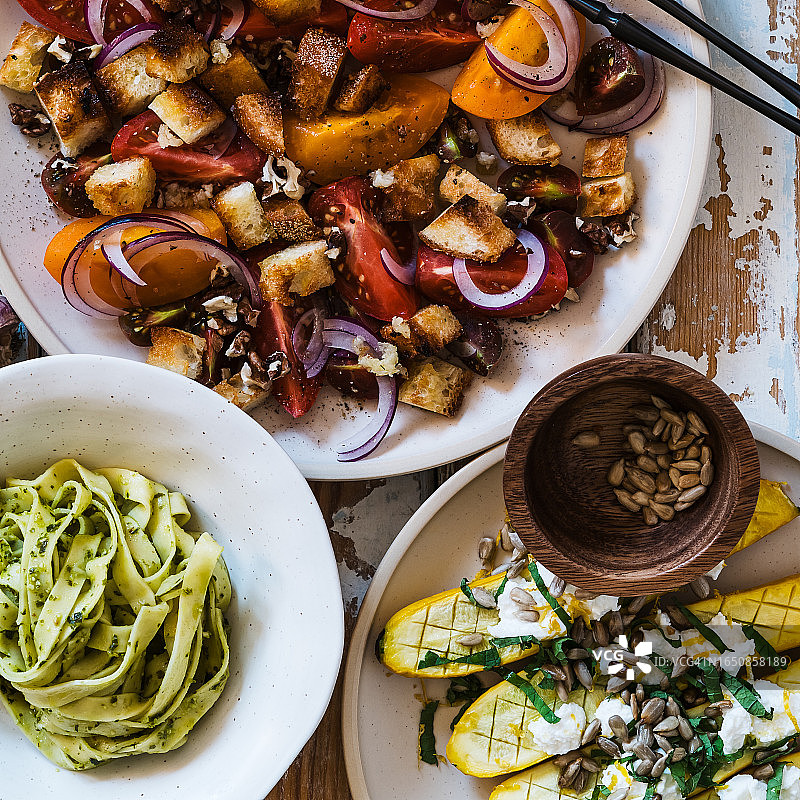 健康夏季食品，最受欢迎的膳食背景图片素材