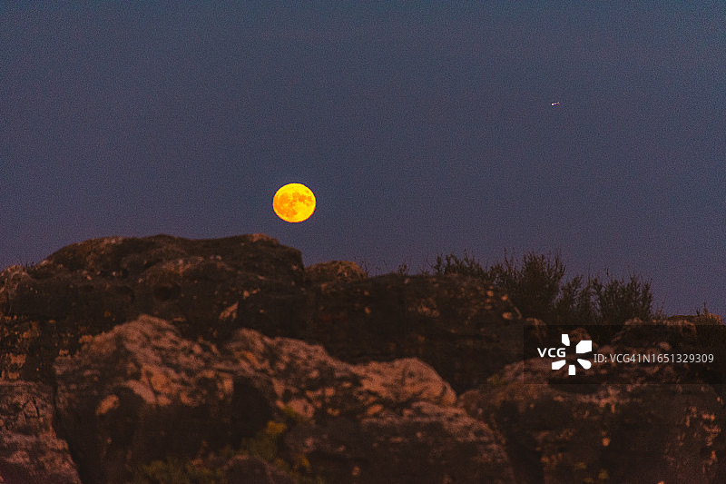 卡斯卡伊斯蓝色月亮图片素材