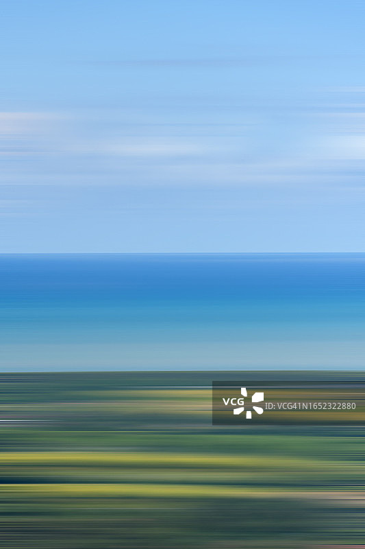 天空海洋陆地模糊动感抽象背景图片素材