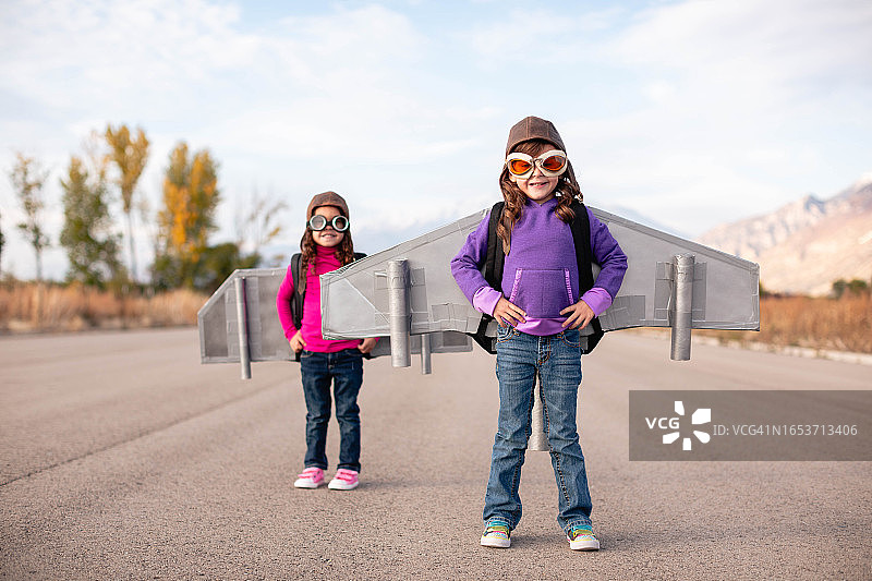 探险少女图片素材