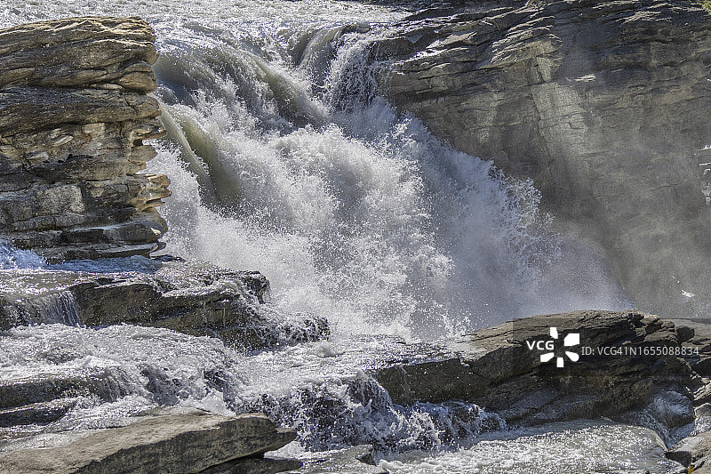 贾斯珀国家公园阿塔巴斯卡瀑布001图片素材