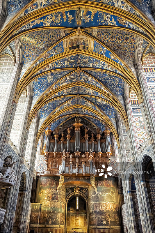 法国阿尔比主教座堂的室内景观与天花板图片素材