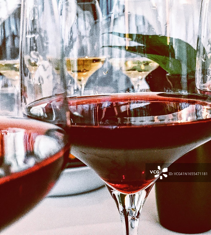 红白葡萄酒图片素材