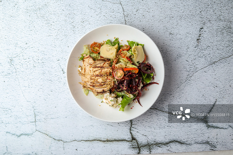 烤鸡沙拉图片素材