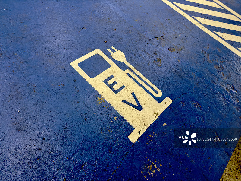 电动汽车充电点图片素材