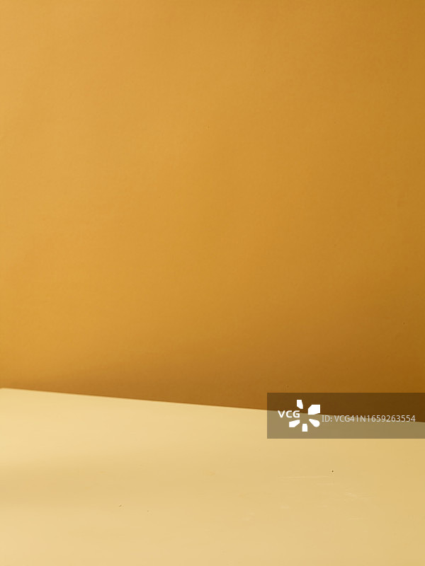 黄色背景图片素材