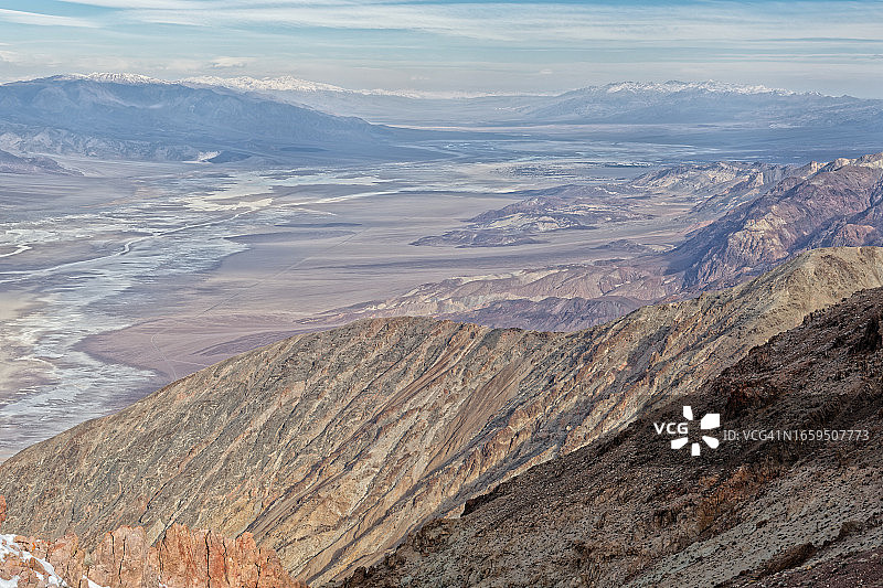 在但丁观景点探索死亡谷国家公园图片素材