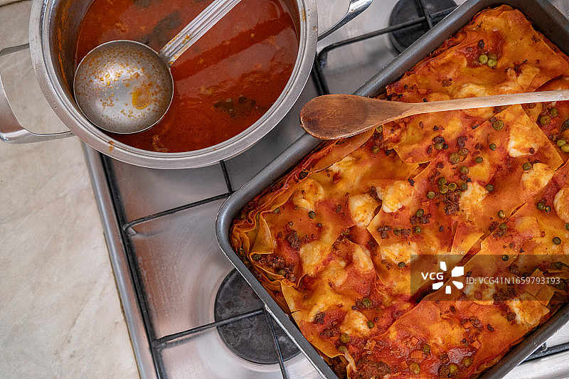 自制番茄酱千层面图片素材