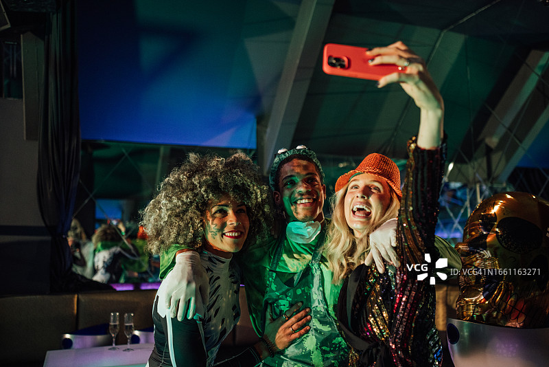 食尸鬼之夜图片素材