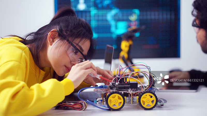 科技创新学习机械臂图片素材