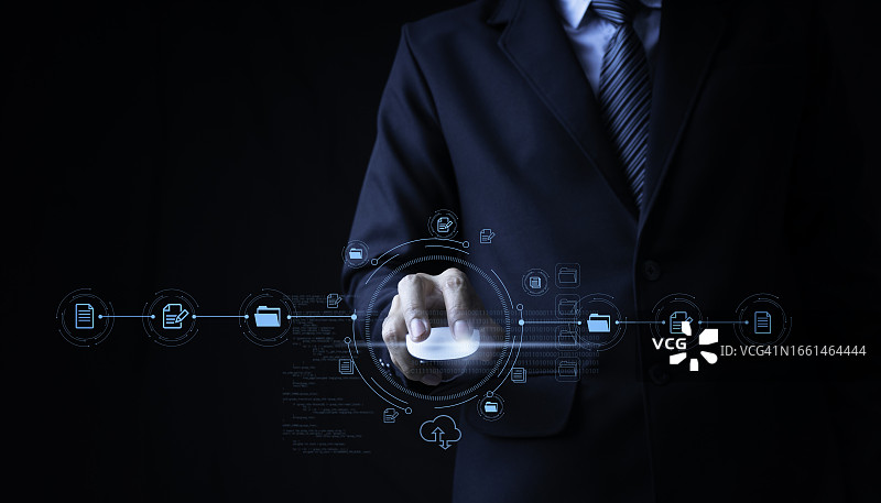 在云计算存储上搜索重要文档文件图片素材