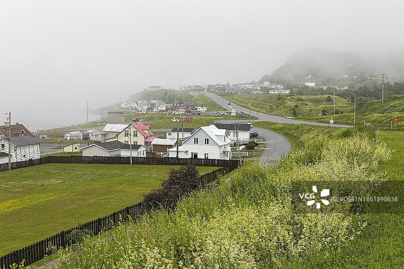 加拿大魁北克省圣劳伦斯河北岸村庄图片素材