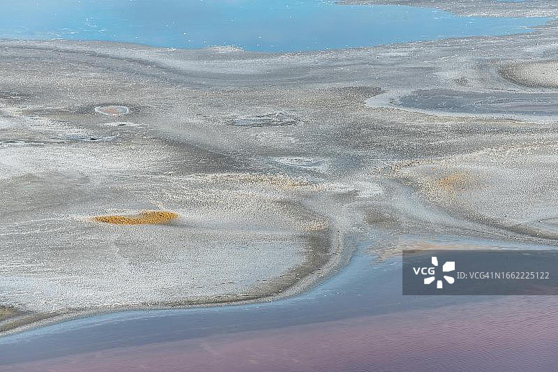 法国萨兰德吉罗盐场，靠近大罗纳河口图片素材