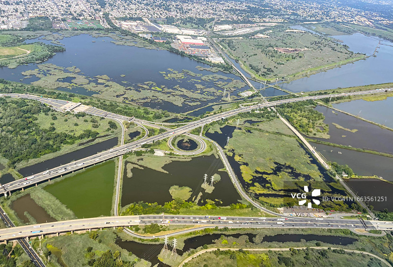 新泽西州梅多兰兹的公路鸟瞰图片素材