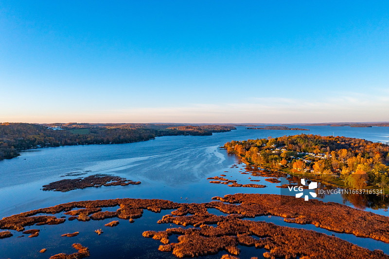 空中稻湖和特伦特河，黑斯廷斯，加拿大图片素材
