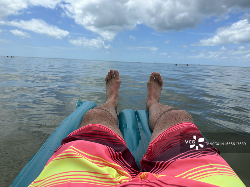 充气游泳浮筏图片素材