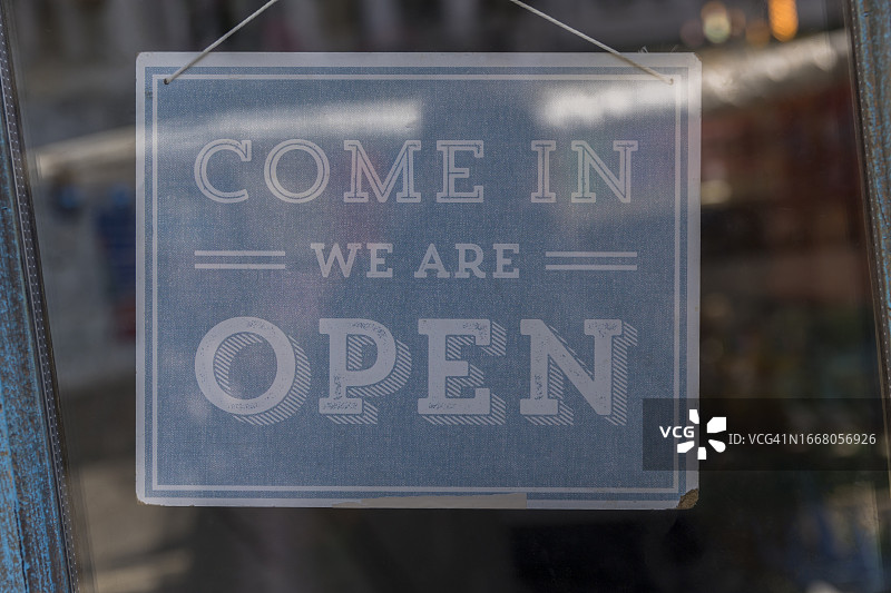 “欢迎光临”标牌图片素材