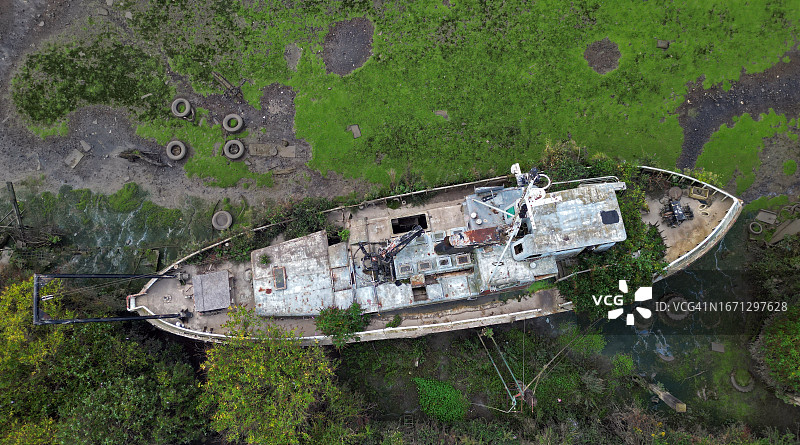 废弃的船只图片素材