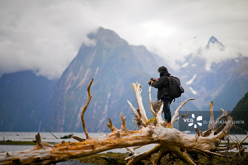 旅行者图片素材